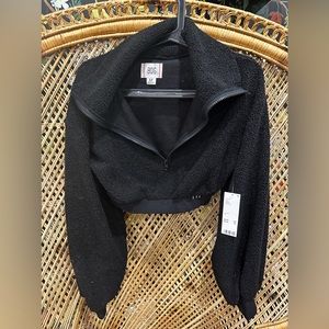 UO New Lead Quarter Zip Cropped Sweatshirt